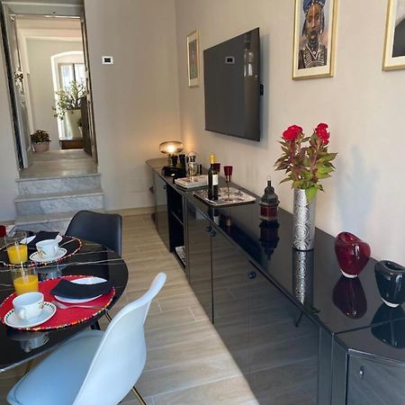 Calefati Gallery Luxury Apartment Bari Luaran gambar