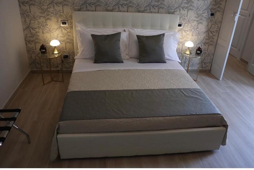 Calefati Gallery Luxury Apartment Bari Luaran gambar